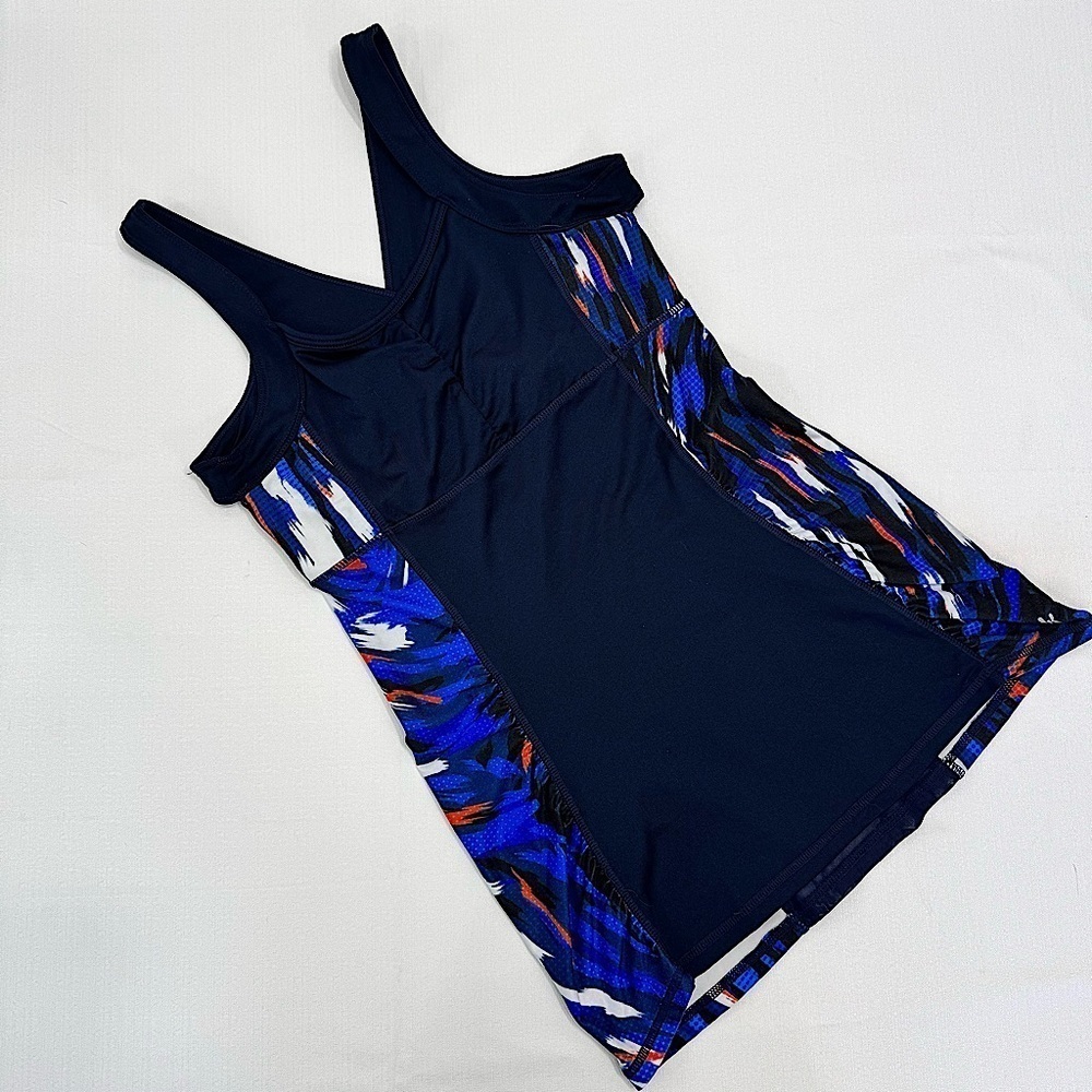 Kyodan Athletic Performance Tank Built in Bra Criss Cross Back Size Small